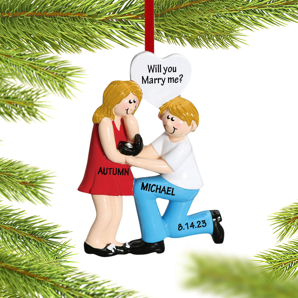 Noelyn engagement couple with ring ornament front view, Couple / Family of 2